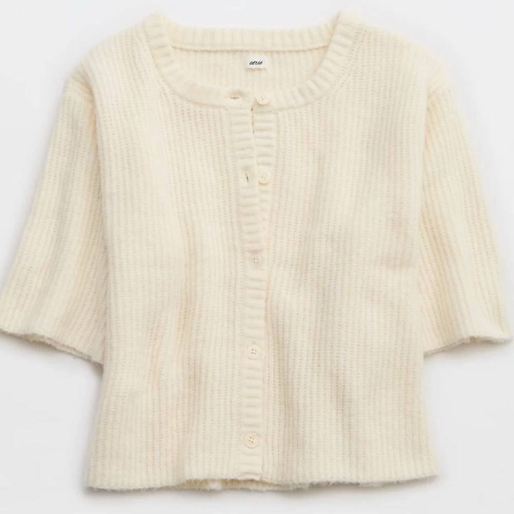 NWT Aerie Unreal Short Sleeve Cardigan, size medium